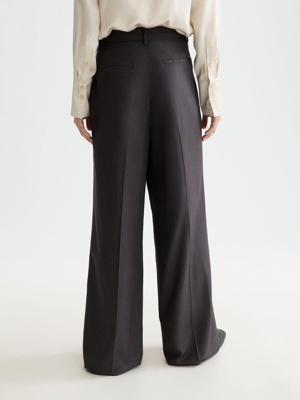 Essentials ROSE TAILORED PANT