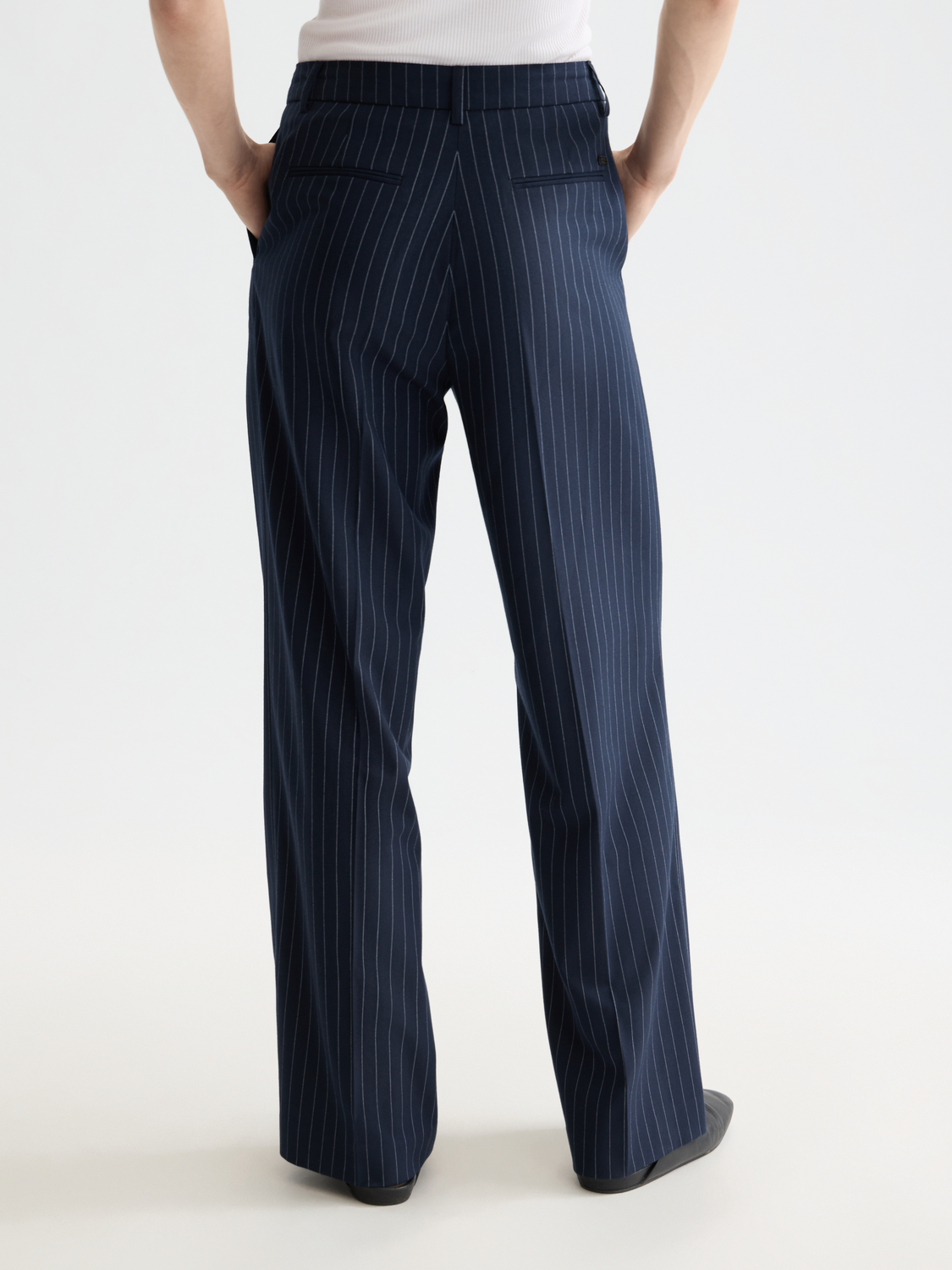 Essentials EDIE PANT - NIGHT BLUE PINSTRIPE