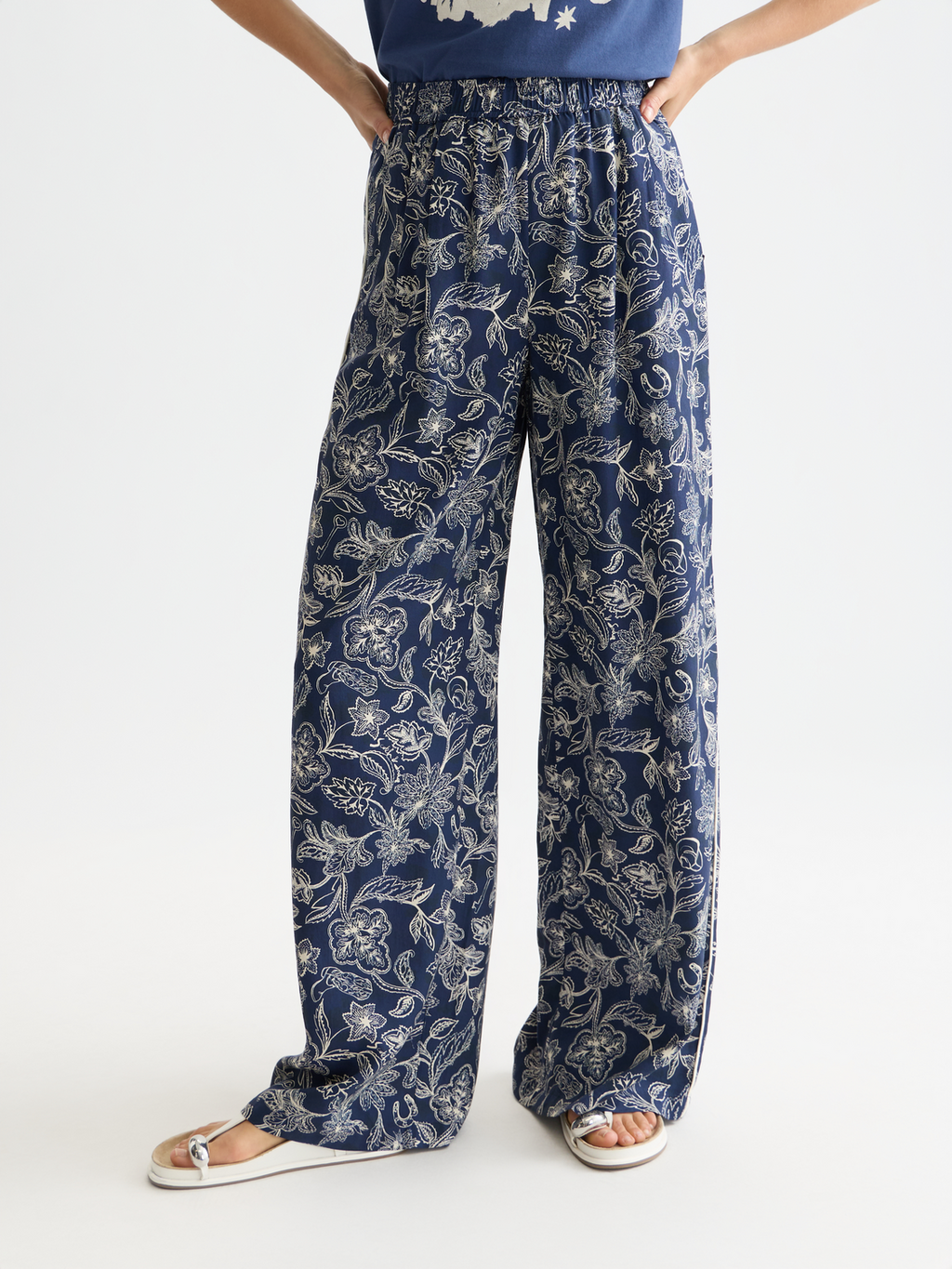 Eleni printed high rise wide leg pants