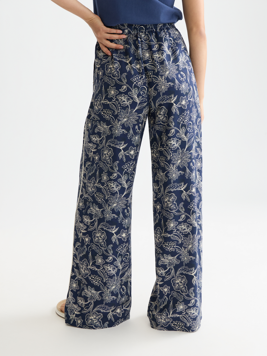 Eleni printed high rise wide leg pants
