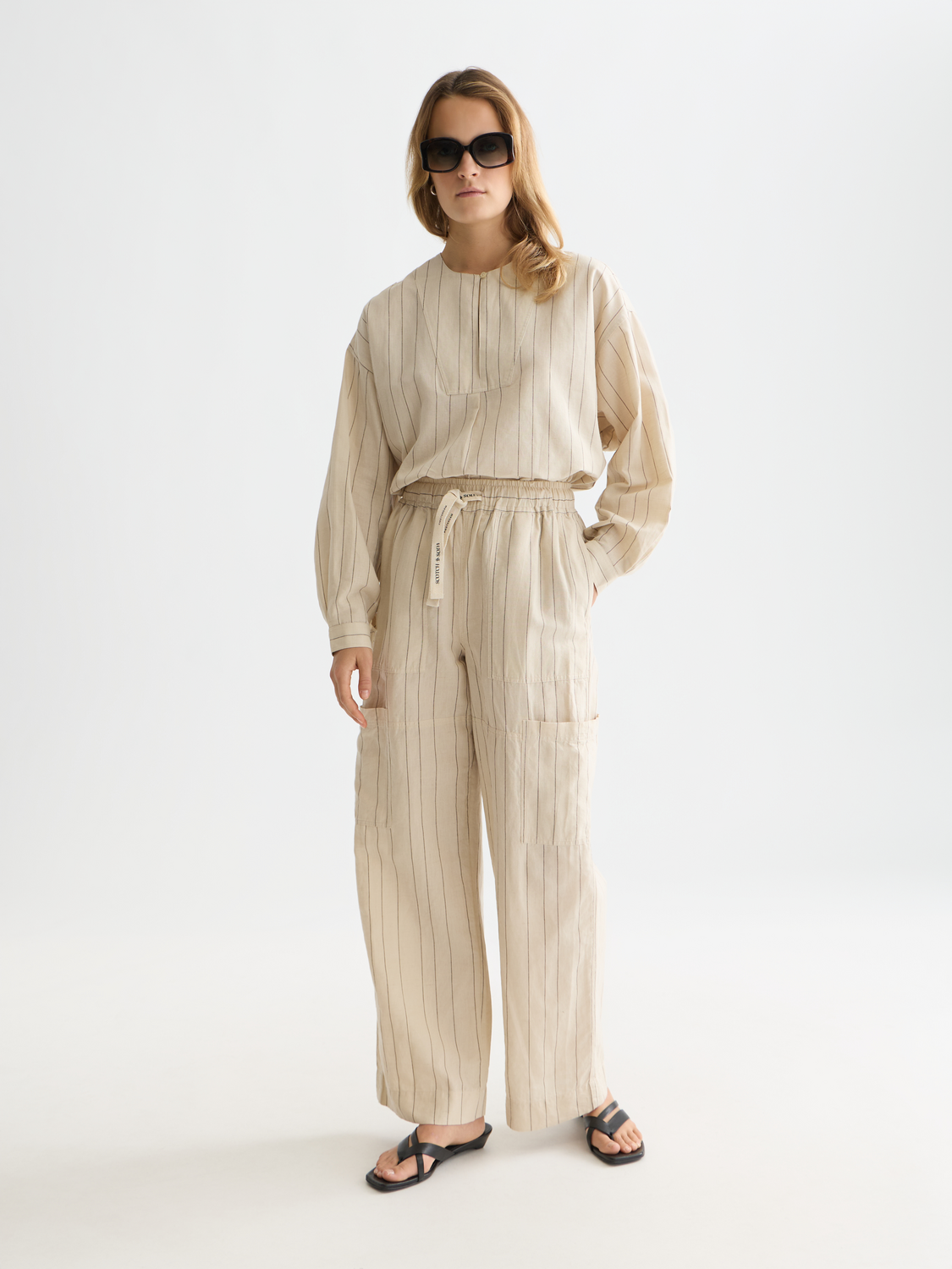 Noa - Linen high-rise wide-leg relaxed pull on pants