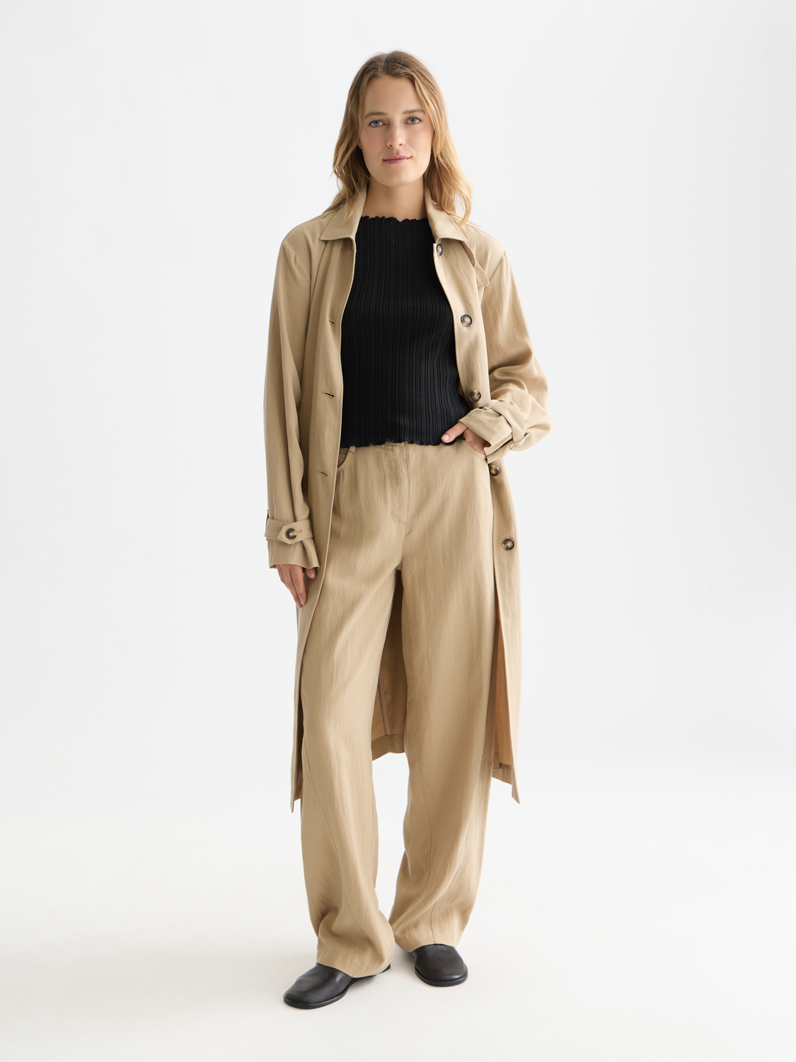 Lotus Twill high rise barrel pants
