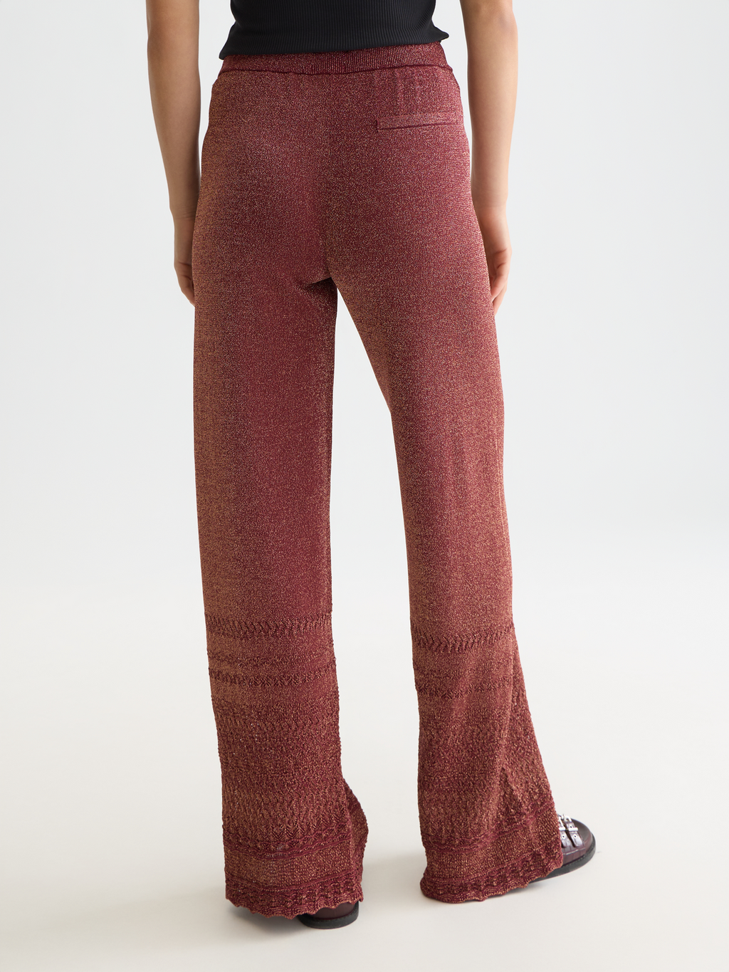 Metallic pointelle knitted trousers