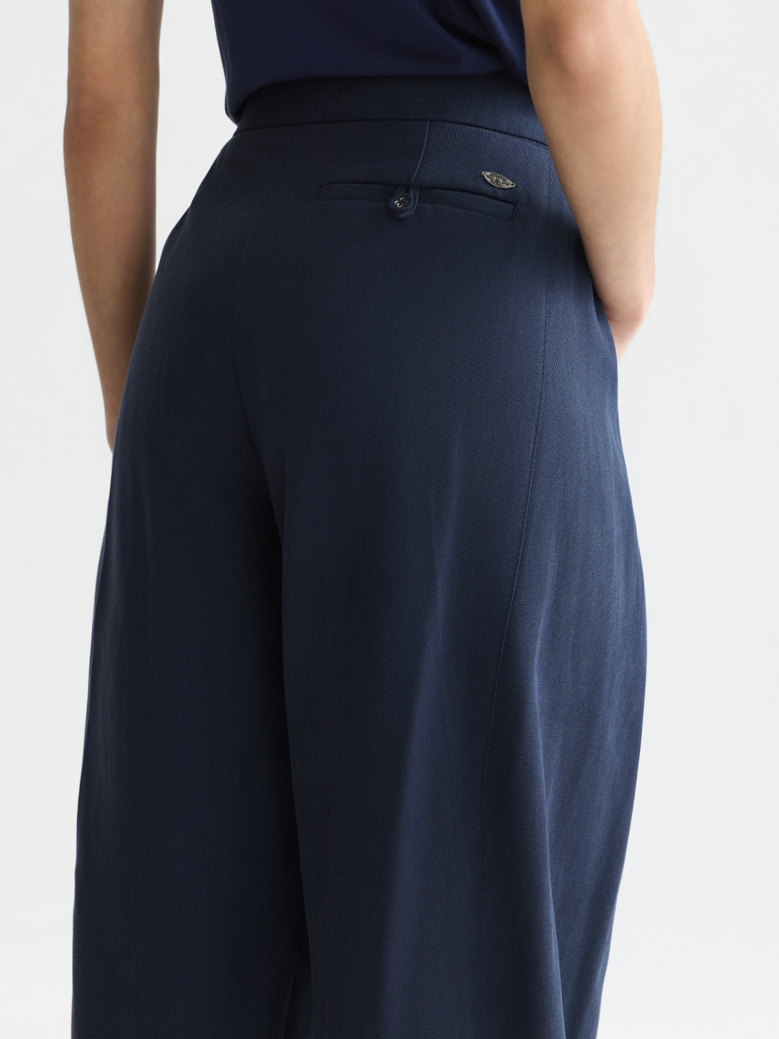 Quinn mid-rise wide-leg gabardine pants