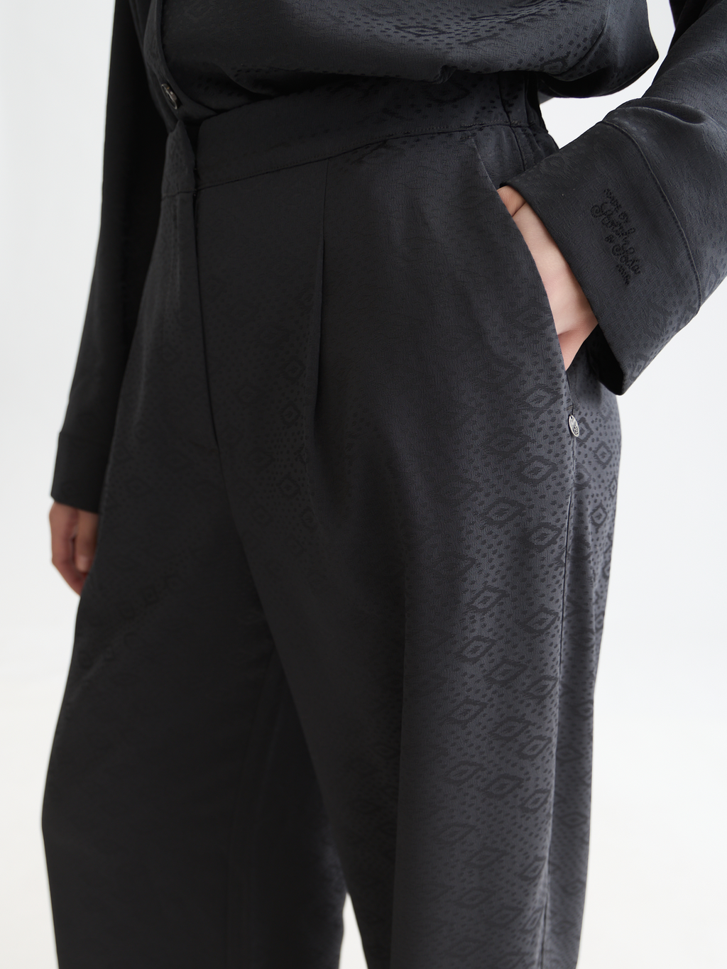 Eleni high rise wide leg jacquard pant