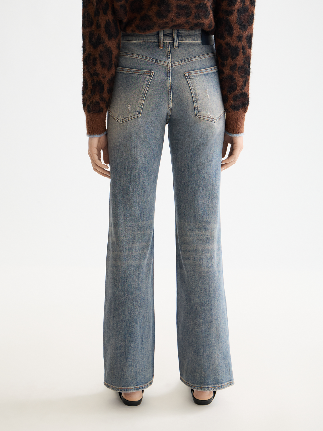The Glow bootcut denim