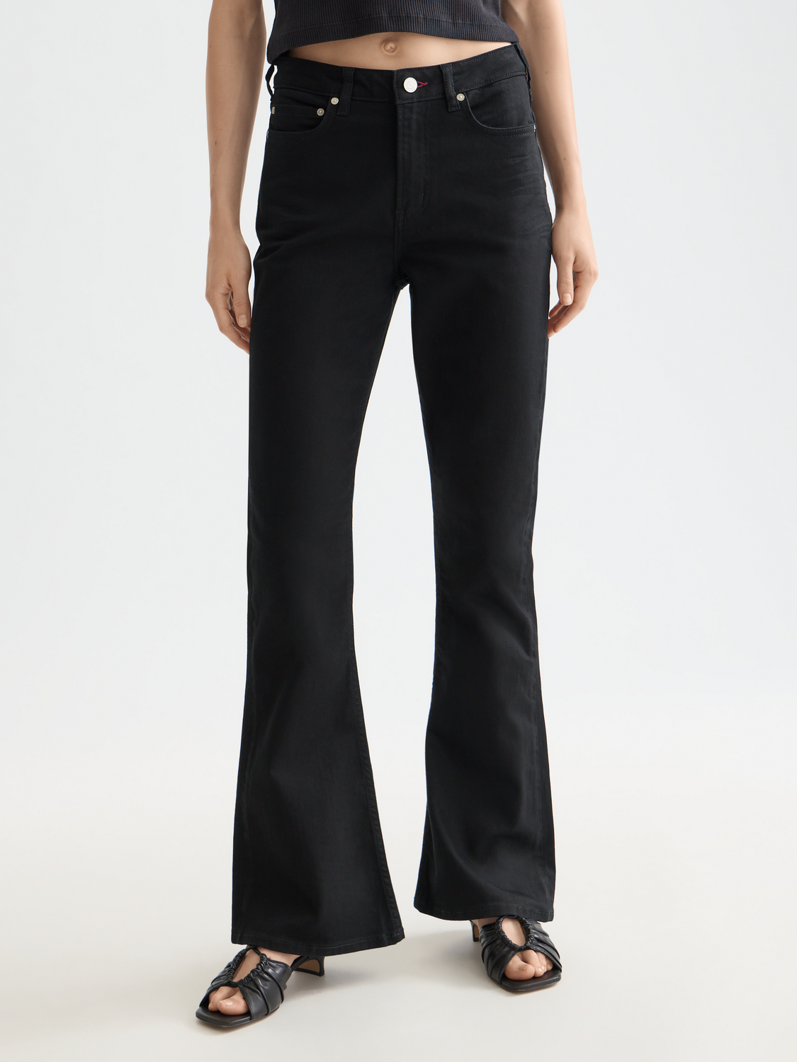 Essentials THE CHARM FLARED Denim