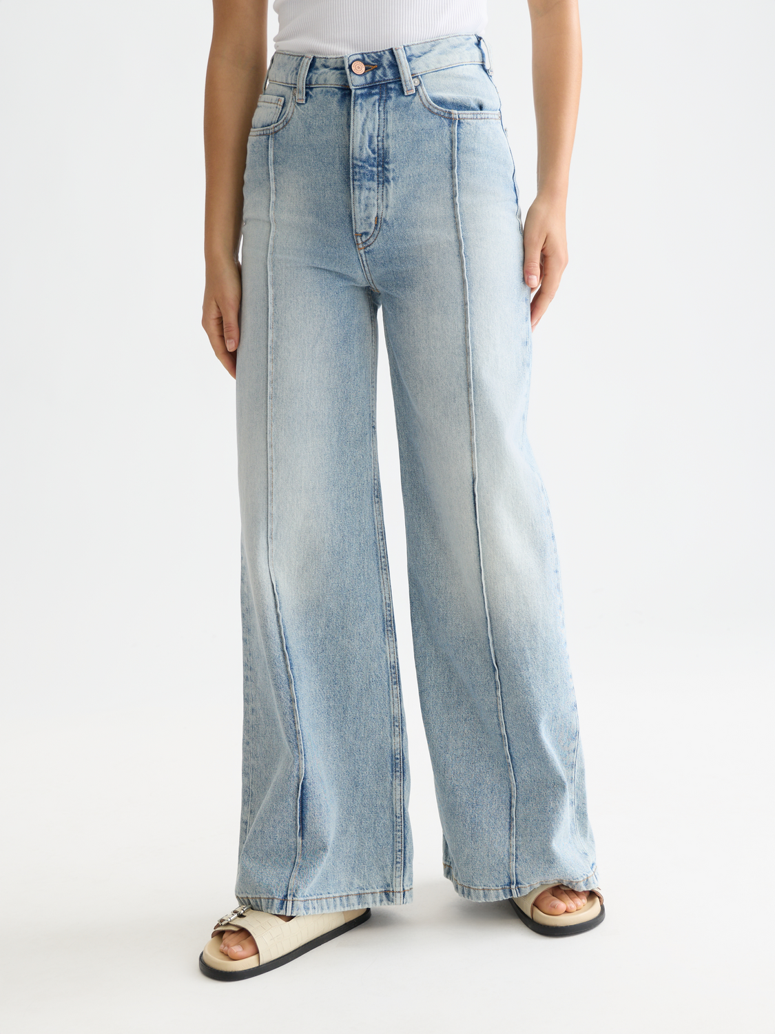 The Wave wide leg denim