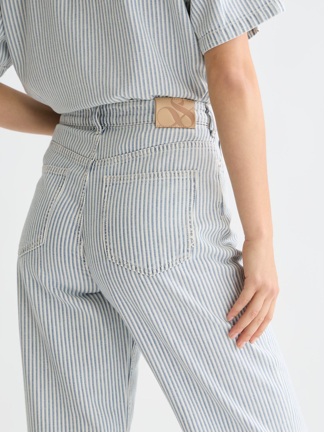 The Ripple straight denim