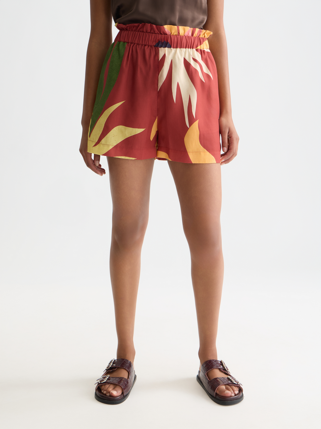 Printed high-rise elastic waist shorts