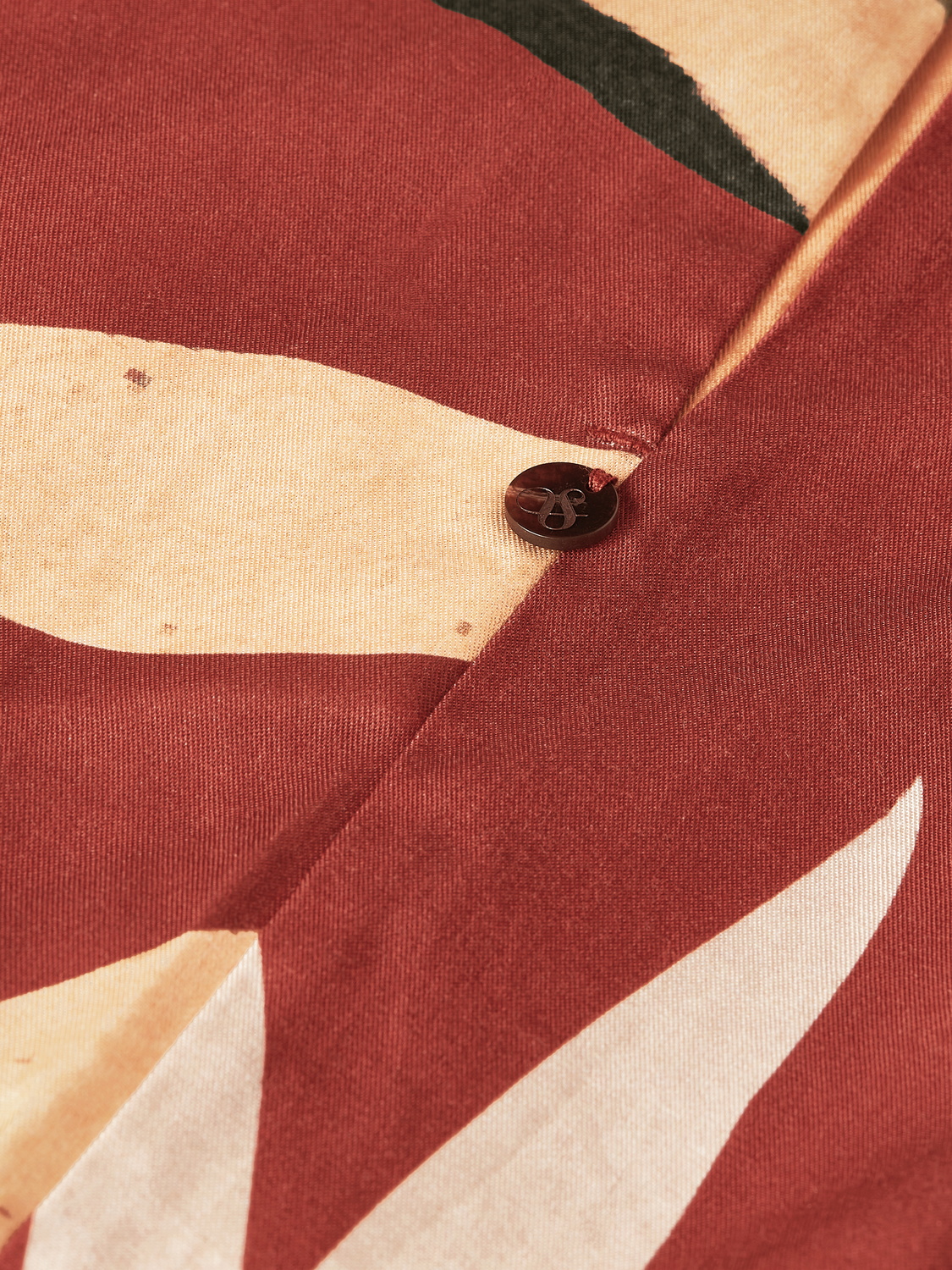 Printed high-rise elastic waist shorts