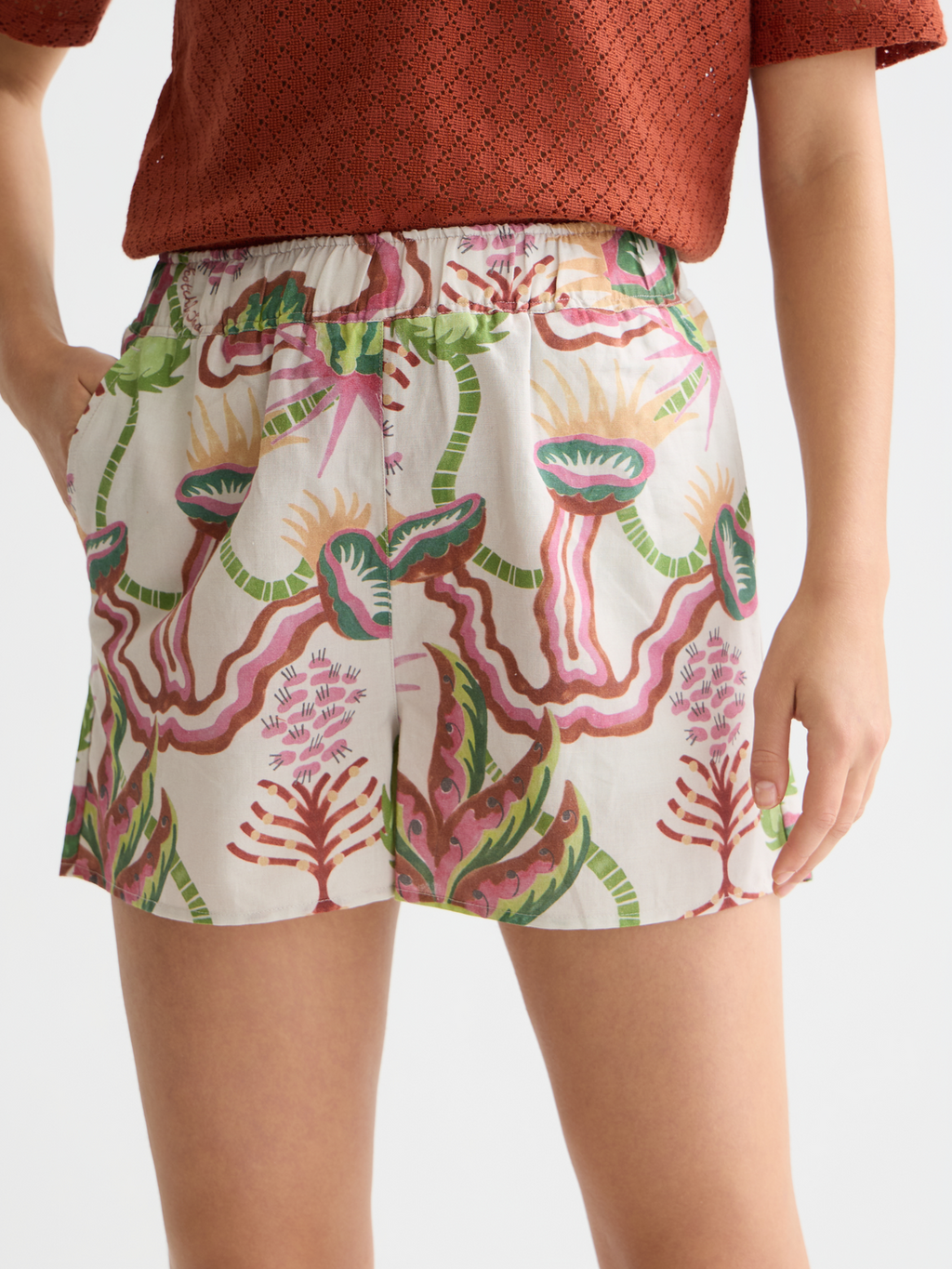 Cotton-linen elastic waist shorts