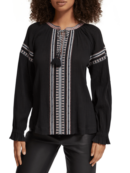 BALLOON SLEEVE EMBROIDERY TOP