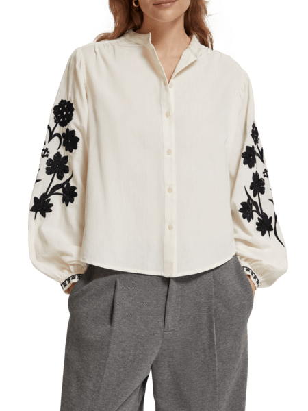SHIRT WITH EMBROIDERED SLEEVE