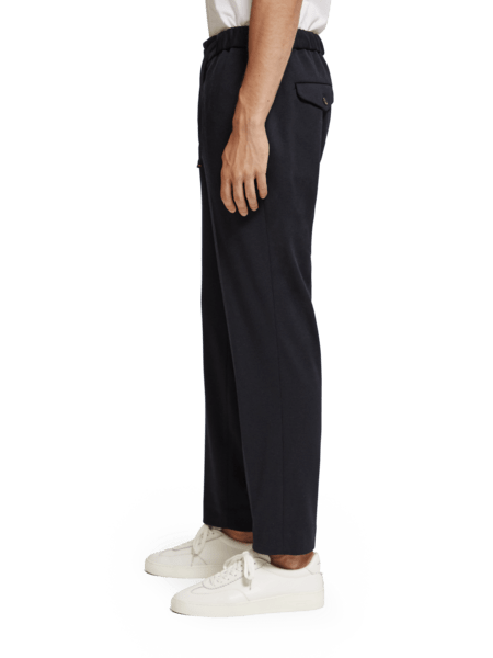 FINCH - REGULAR TAPERED-FIT YARN-DYED KNITTED JOGGER