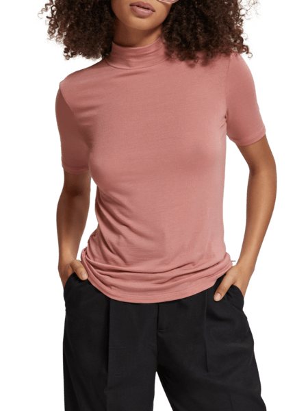 MOCK NECK SHORT SLEEVED T-SHIRT